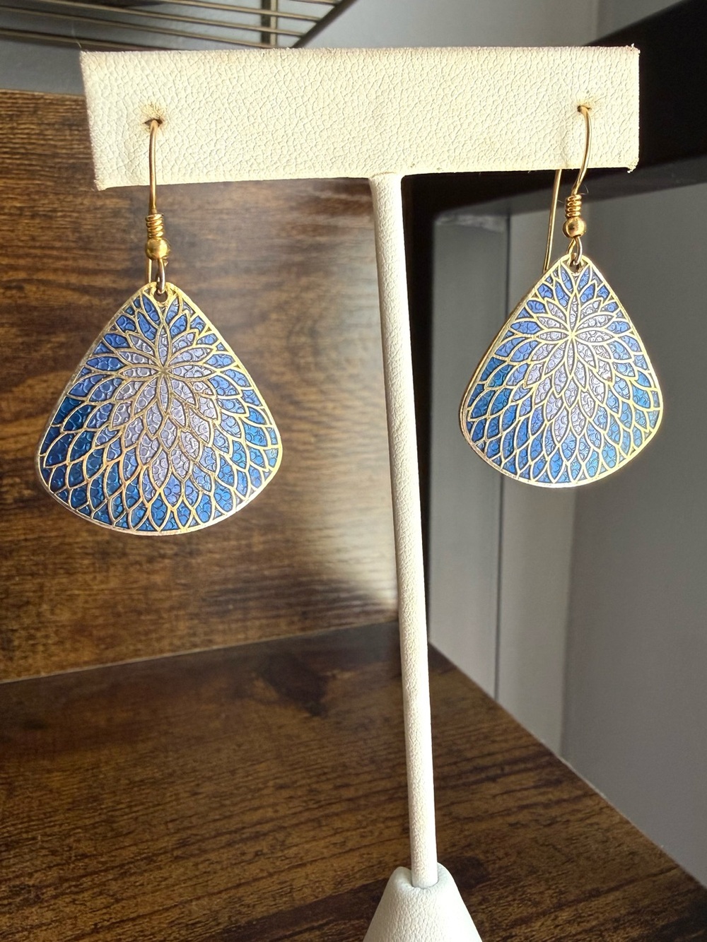 Vintage MEOW Blue Enamel Cloisonné Pierced Earrings Gold Stamped